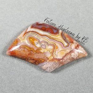 Large Laguna Lace Agate Cab * 47.29 X 29.42 X 8.09mm * Old stock cab* LLA09D2